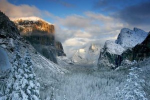 Yosemite Park in Winter